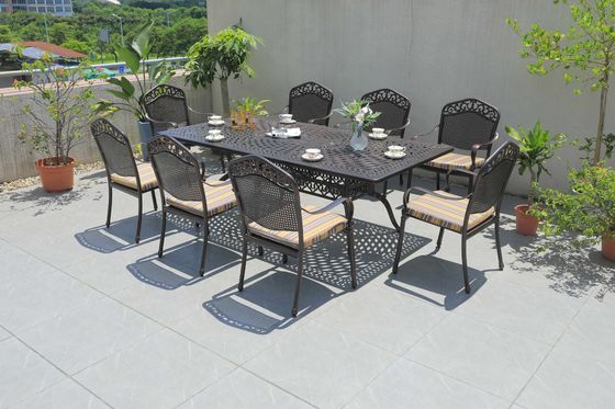 Conjunto de comedor de aluminio negro / crema.